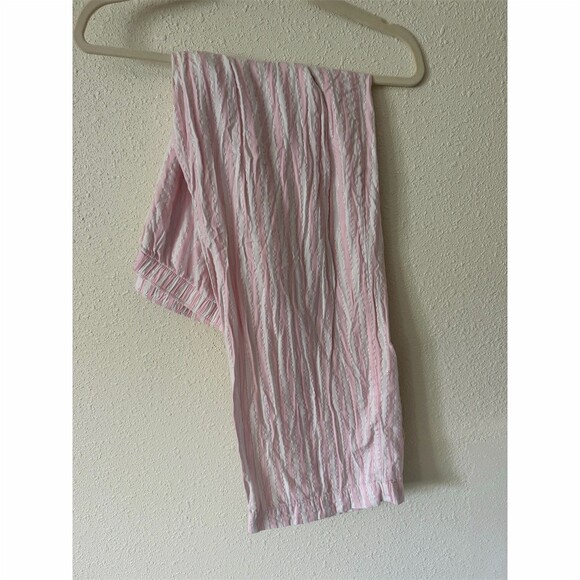 Victoria's Secret Other - Victoria's Secret Pajama Pants Womens L Pink & White Striped Glitter Short